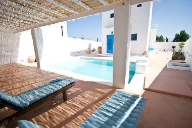 Maison de vacances �/en/au lahania (Dodekanisos)ou appartement ou maison de vacances