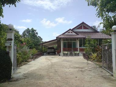 Maison de vacances �/en/au Amphoe Doem Bang Nang Buat (Suphan Buri)ou appartement ou maison de vacances