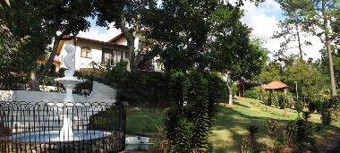 H�tel �/en/au Birri (Heredia)ou appartement ou maison de vacances