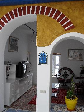Chambre avec petit d�jeuner �/en/au sidi bou said (Tunis)ou appartement ou maison de vacances