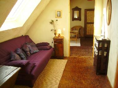 Un canap�-couchage (pas compt� comme lit)