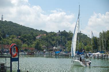 Maison de vacances �/en/au Balatonbereny (Somogy)ou appartement ou maison de vacances