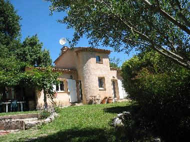 Villa /en/au La Gaude (Alpes-Maritimes)ou appartement ou maison de vacances