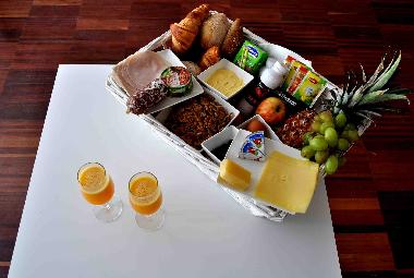 Chambre avec petit d�jeuner �/en/au Ferragudo (Algarve)ou appartement ou maison de vacances