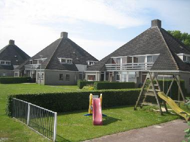 Maison de vacances �/en/au Offingawier/Sneek (Friesland)ou appartement ou maison de vacances