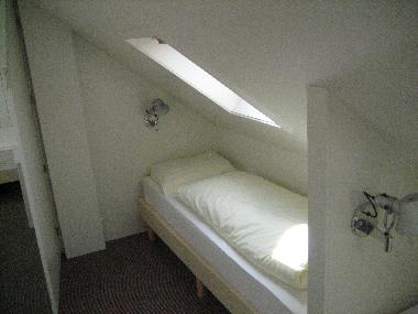 Bateau �/en/au Offingawier/Sneek (Friesland)ou appartement ou maison de vacances