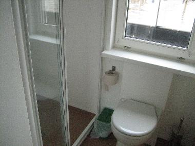 Bateau �/en/au Offingawier/Sneek (Friesland)ou appartement ou maison de vacances