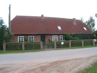 Maison de vacances /en/au Dobbertin OT Dobbin (Mecklenburgische Seenplatte)ou appartement ou maison de vacances