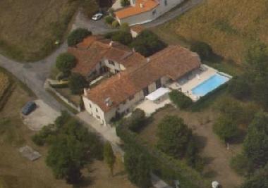 Maison de vacances /en/au Verteillac (Dordogne)ou appartement ou maison de vacances