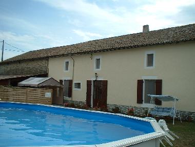 Chambre avec petit d�jeuner �/en/au La Scie, Limalonges (Deux-S�vres)ou appartement ou maison de vacances