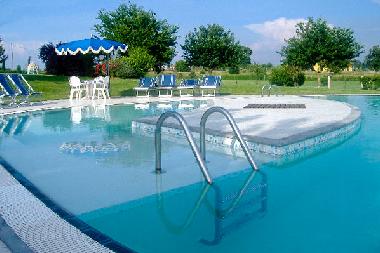 Maison de vacances /en/au Orentano (Pisa)ou appartement ou maison de vacances