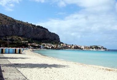 Villa �/en/au Palermo Mondello (Palermo)ou appartement ou maison de vacances