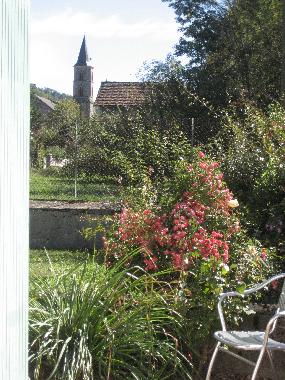 Chambre avec petit d�jeuner �/en/au Biert/ Massat (Ari�ge)ou appartement ou maison de vacances