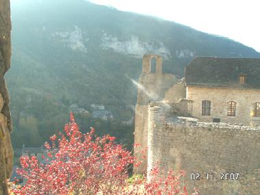 Maison de vacances /en/au Sainte Enimie (Lozre)ou appartement ou maison de vacances