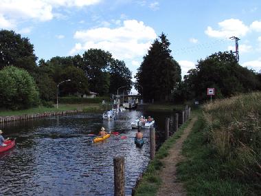 Maison de vacances /en/au Kleinzerlang (Prignitz)ou appartement ou maison de vacances