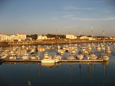 Chalet /en/au Jard Sur Mer (Vende)ou appartement ou maison de vacances