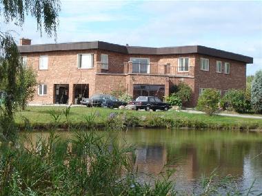 Chambre avec petit d�jeuner �/en/au Burlington (Ontario)ou appartement ou maison de vacances