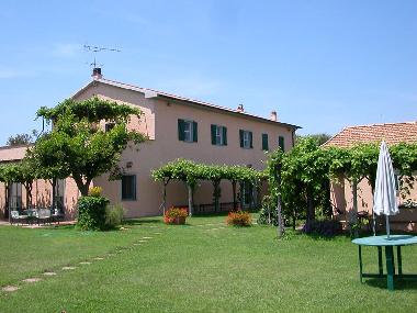 Appartement de vacances /en/au Donoratico (Livorno)ou appartement ou maison de vacances