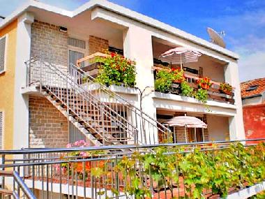 Appartement de vacances /en/au Vodice (Sibensko-Kninska)ou appartement ou maison de vacances