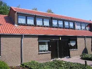 Maison de vacances /en/au Bruinisse (Zeeland)ou appartement ou maison de vacances