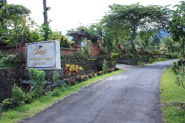 Maison de vacances �/en/au Sambangan, Singaraja (Bali)ou appartement ou maison de vacances
