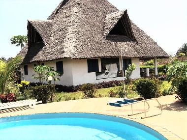 Maison de vacances /en/au diani beach (Coast)ou appartement ou maison de vacances