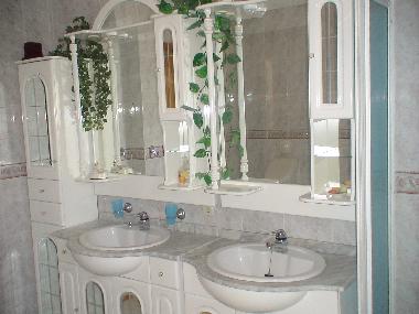 Villa �/en/au Torrox (M�laga)ou appartement ou maison de vacances