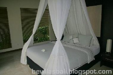 Maison de vacances �/en/au Seminyak  (Bali)ou appartement ou maison de vacances