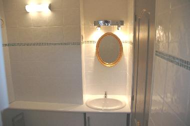 Villa /en/au CANNES MANDELIEU (Alpes-Maritimes)ou appartement ou maison de vacances