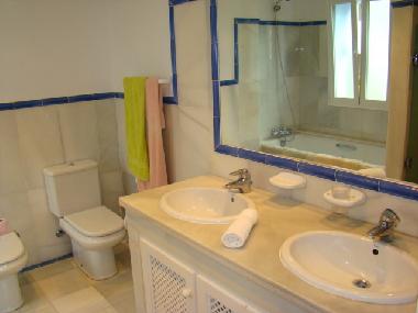 Appartement de vacances /en/au Bahia de Casares (Mlaga)ou appartement ou maison de vacances