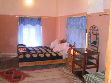 H�tel �/en/au tinghir (Ouarzazate)ou appartement ou maison de vacances