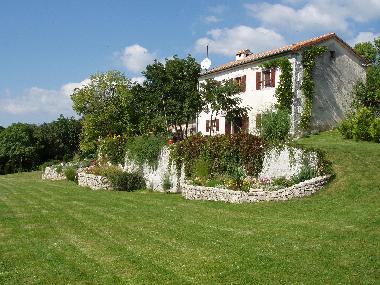 Maison de vacances /en/au Roc (Istarska)ou appartement ou maison de vacances