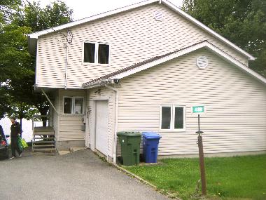 Chalet �/en/au Magog (Quebec)ou appartement ou maison de vacances