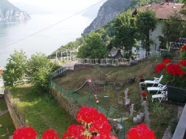Chambre avec petit djeuner /en/au Lovere Castro (Bergamo)ou appartement ou maison de vacances
