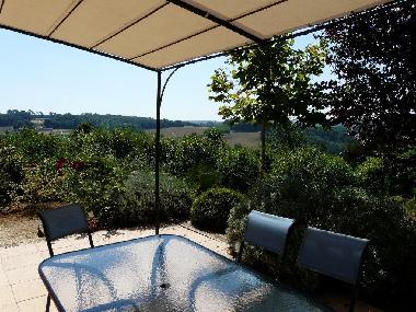 Maison de vacances �/en/au Doissat (Dordogne)ou appartement ou maison de vacances
