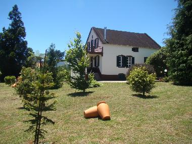 Maison de vacances /en/au Santa Cruz (Madeira)ou appartement ou maison de vacances