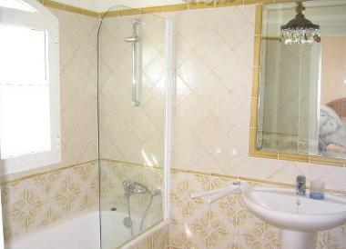 Maison de vacances �/en/au Adeje  (Teneriffa)ou appartement ou maison de vacances