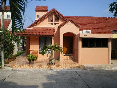 Maison de vacances �/en/au BAN PHE (Rayong)ou appartement ou maison de vacances