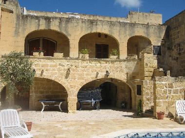Maison de vacances �/en/au GHASRI (Gozo)ou appartement ou maison de vacances