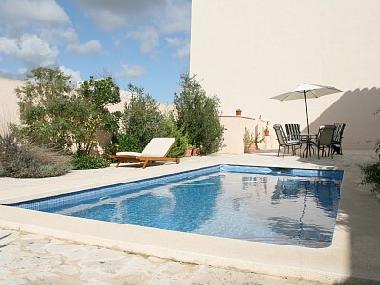 Maison de vacances /en/au Mara de la Salut (Mallorca)ou appartement ou maison de vacances