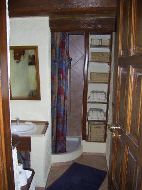 Maison de vacances �/en/au Bakt�tt�s (Zala)ou appartement ou maison de vacances