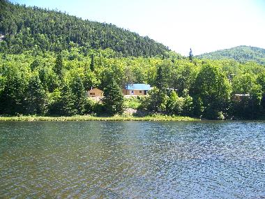 Chalet �/en/au Ste-Brigitte-de-Laval (Quebec)ou appartement ou maison de vacances