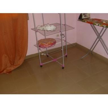 Maison de vacances �/en/au Lom� (Lome)ou appartement ou maison de vacances
