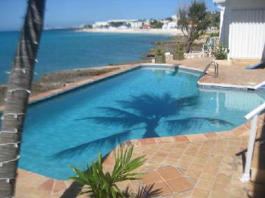 piscine face mer des caraibes