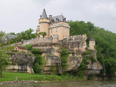 Maison de vacances /en/au Rouffignac St Cernin (Dordogne)ou appartement ou maison de vacances