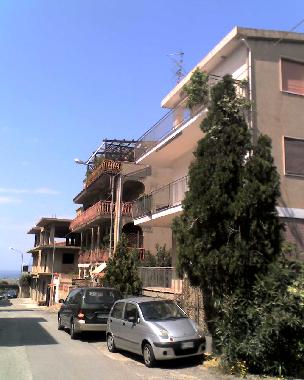 Appartement de vacances /en/au Lazzaro (Reggio di Calabria)ou appartement ou maison de vacances
