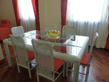 Chambre avec petit d�jeuner �/en/au Bologna (Bologna)ou appartement ou maison de vacances