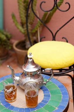 Riad Salam - Th� � la menthe