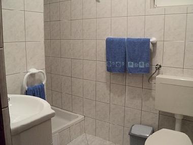 Appartement de vacances /en/au Nin-drijac (Zadarska)ou appartement ou maison de vacances