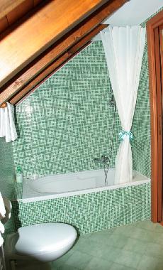 Chambre avec petit d�jeuner �/en/au Claino con Osteno (Como)ou appartement ou maison de vacances